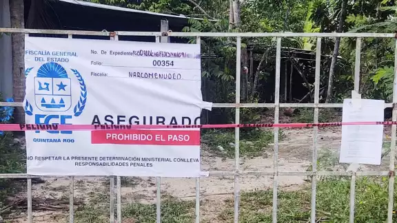 Asegura FGE Quintana Roo vehículos, cartuchos, chalecos y drogas en cateo en Othón P. Blanco