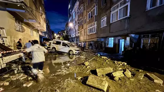 Tormentas en Turquía, Grecia y Bulgaria dejan por lo menos 11 personas muertas Tormentas en Turquía, Grecia y Bulgaria dejan por lo menos 11 personas muertas