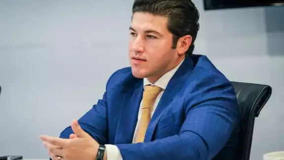 Samuel García pide licencia como gobernador de Nuevo León para buscar la presidencia de México Samuel García pide licencia como gobernador de Nuevo León para buscar la presidencia de México