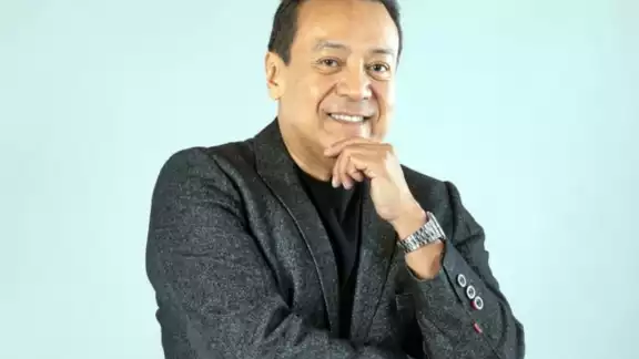 Carlos Cuevas se lleva el susto de su vida por accidente aéreo