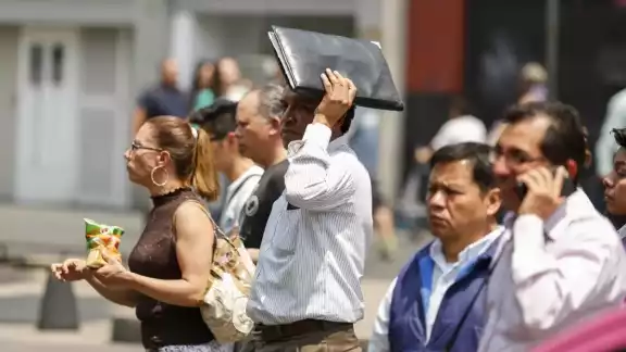 Los familiares tienen que esperar varios días para que los cuerpos sean entregados Los familiares tienen que esperar varios días para que los cuerpos sean entregados