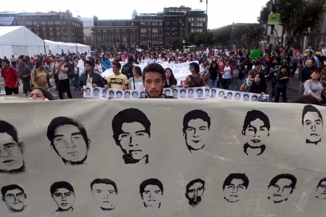 Este 26 de septiembre se cumplen 8 años de la desaparición de 43 normalistas de Ayotzinapa