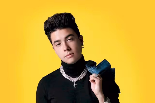 Mario Bautista tendría el paso prohibido en Televisa, por acudir a una entrevista con la competencia, así lo dio a conocer el periodista de espectáculos, Álex Kaffie