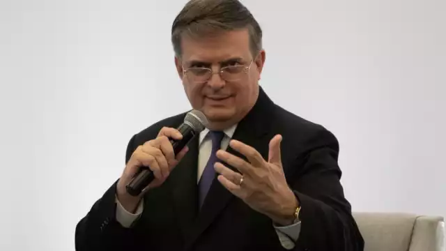 El canciller Marcelo Ebrard participó en un foro de la UNAM, donde dijo que bajar los niveles de violencia será difícil si Estados Unidos no pone de su parte