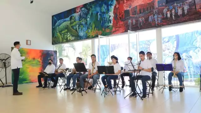 Los músicos formarán parte de un ensamble, junto con otros artistas del país