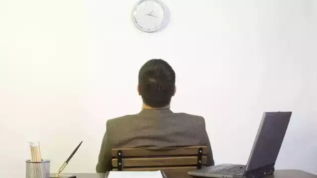 Reducción de la jornada laboral y horas extras