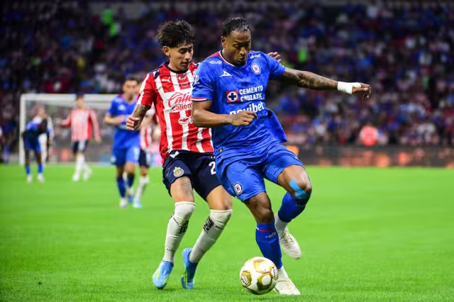 Chivas no supo mantener la ventaja