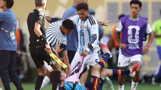 "¿Exagerado?": Paredes estalla contra la FIFA por su sanción tras el Mundial