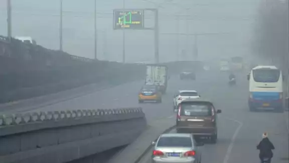 Rebaja los límites tolerados de partículas en suspensión, ozono, dióxido de nitrógeno y de azufre y dióxido de carbono