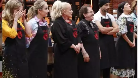 ¿Cuál de los 14 participantes se despedirá de la cocina más famosa de México? ¿Cuál de los 14 participantes se despedirá de la cocina más famosa de México?
