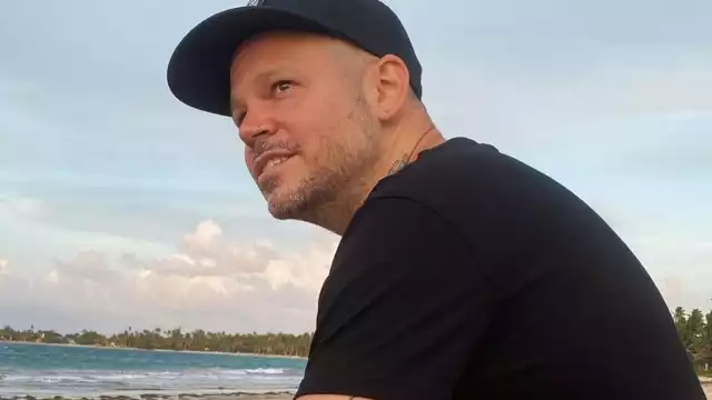 El cantante boricua se lanzó contra la música de J Balvin luego de sus declaraciones sobre los Latin Grammys 2021