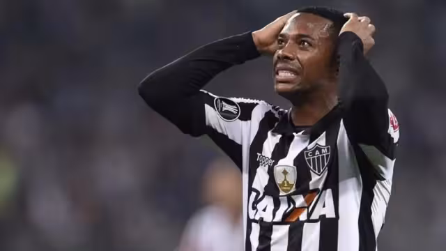 Detienen a Robinho, exfutbolista acusado de abuso sexual