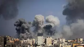 Israel bombardea aeropuertos de Siria