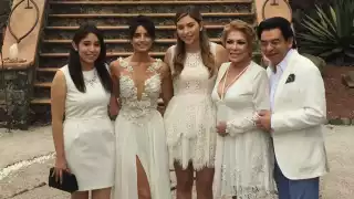 ¿Quiénes son Michelle y Chiara Aguilera, las hermanas de Aislinn Derbez?