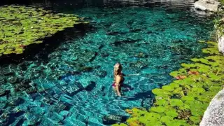 Se ubica a tan sólo 17 kilómetros y es considerado el cenote más profundo descubierto hasta el momento