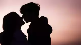 ¿Cuánto tiempo me puedo quedar en el motel el 14 de febrero?