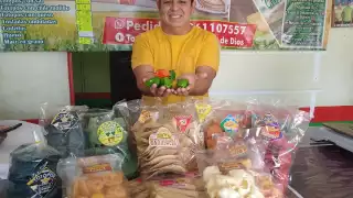 Joven emprendedor promueve productos de maíz criollo en Tizimín