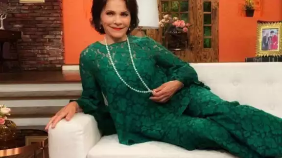 Pati Chapoy criticada por mensaje político: "No salgan de vacaciones" Pati Chapoy criticada por mensaje político: "No salgan de vacaciones"