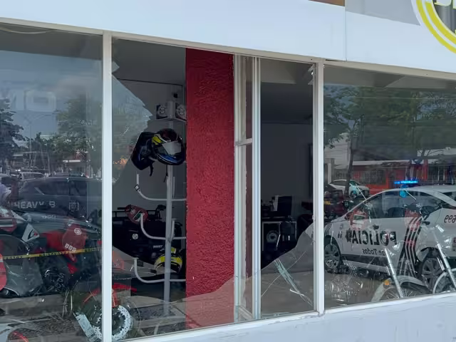 Donde sujetos se apoderaron de diversos objetos de valor durante la madrugada