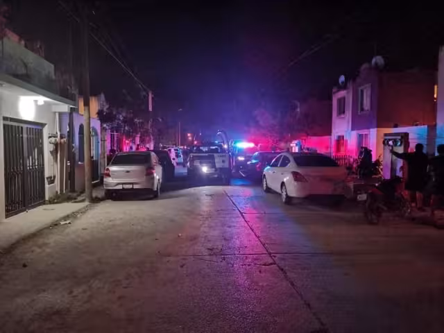 Una vecina avisó a un familiar de la víctima al no saber de ellos por una semana