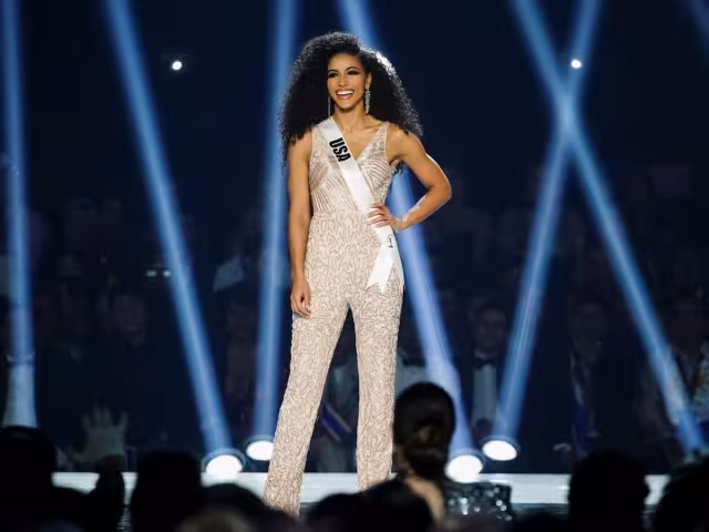 Cheslie Kryst gano el concurso de belleza Miss USA 2019 y representó a su país en el certamen internacional. Foto: Especial