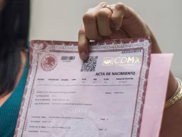 ¿Cómo y cuánto cuesta corregir un error en tu acta de nacimiento?