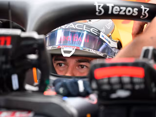 Checo Pérez termina séptimo lugar en un día de pesadilla