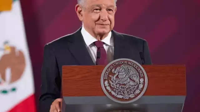 Presidente AMLO en conferencia matutina de prensa