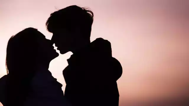 ¿Cuánto tiempo me puedo quedar en el motel el 14 de febrero?