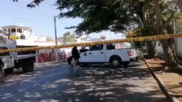 Las calles contiguas al predio que fue revisado fueron cerradas a la circulación