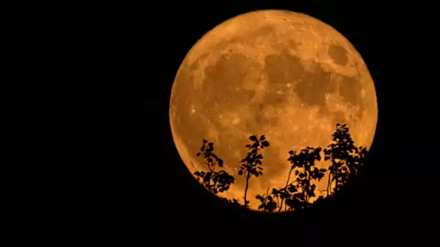 Superluna de agosto 2023