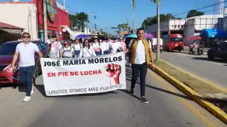 Docentes de educación básica vuelven a marchar contra la reforma del ISSSTE en José María Morelos