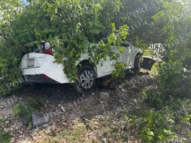 Debido al impacto el vehículo  quedó prácticamente inservible