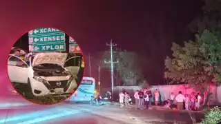 Fuerte accidente en la carretera federal 307 dejó cuatro personas lesionadas