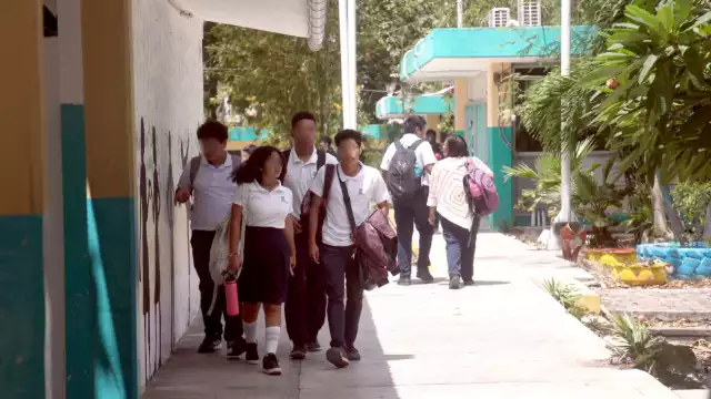 Los jóvenes no cuentan con espacios donde puedan hablar libremente, expresar lo que sienten y ser validados