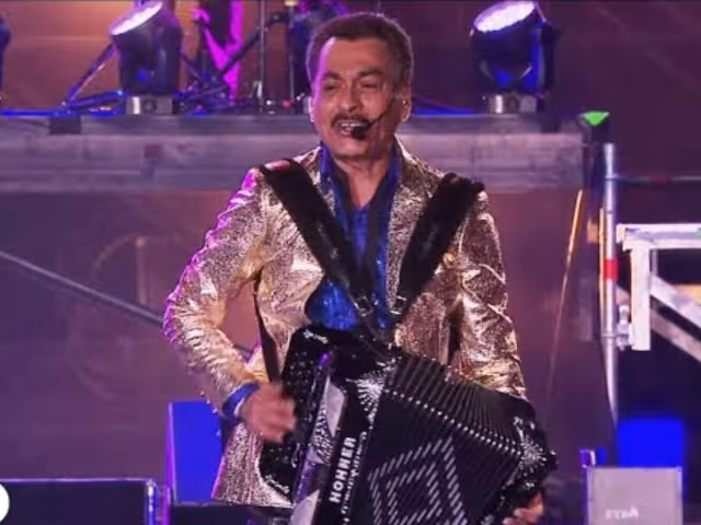 Eduardo Hernández, vocalista de Los tigres del norte