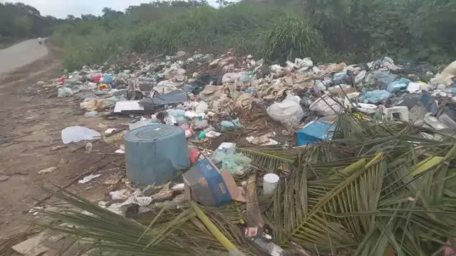 Pese a que el basurero acumula más deshechos, el Ayuntamiento Municipal no ha tomado cartas en el asunto