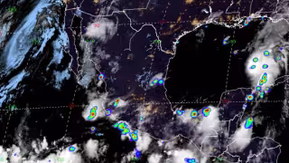 La Comisión Nacional del Agua pronosticó para la región ambiente caluroso con cielo nublado.