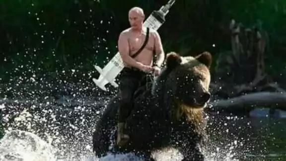 Vladímir Putin, protagonista de los memes de la vacuna rusa (Especial) Vladímir Putin, protagonista de los memes de la vacuna rusa (Especial)