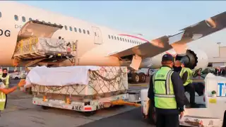 El avión AMX-516 debía aterrizar en Cancún alrededor de las 13:27 horas, sin embargo, llegó a su destino pasadas las 16:30 horas