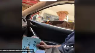 !Milagro¡ hombre es exhibido de fingir discapacidad auditiva