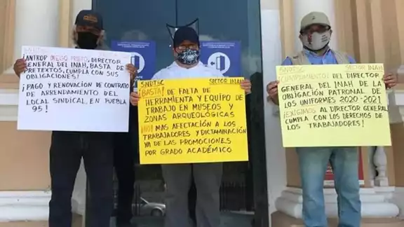 En la Entidad son 118 trabajadores sindicalizados los afectados, quienes desde hace dos años han estado solicitando uniformes de trabajo En la Entidad son 118 trabajadores sindicalizados los afectados, quienes desde hace dos años han estado solicitando uniformes de trabajo