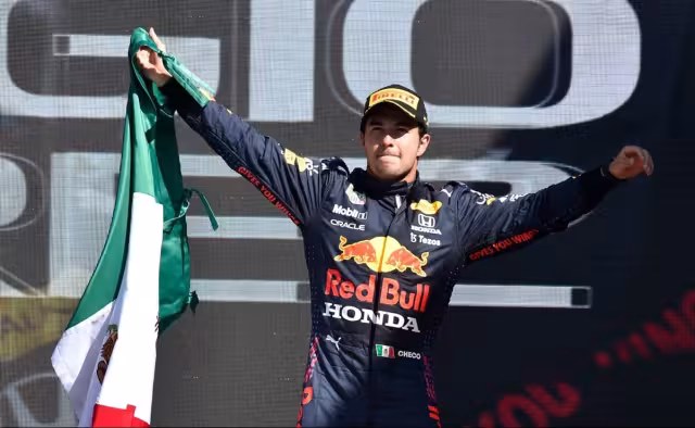 Checo Pérez sigue siendo uno de los estandartes deportivos más importantes de México en el extranjero