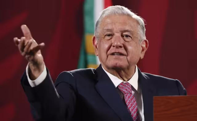 AMLO afirmó que las y los legisladores que votaron en contra fue por sus intereses no por el bien de México en la Reforma Eléctrica