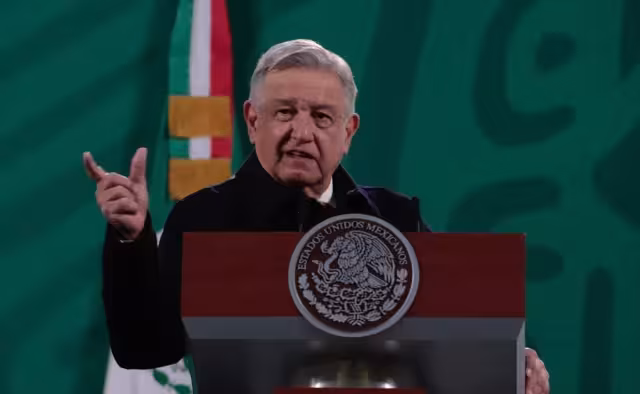 Pemex vende a CFE combustóleo a bajo costo para reactivar las plantas de suministro de energía