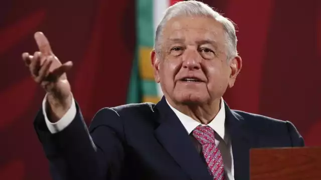 AMLO afirmó que las y los legisladores que votaron en contra fue por sus intereses no por el bien de México en la Reforma Eléctrica