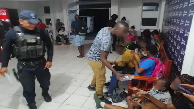 Aseguran a 149 migrantes en municipios al sur de Veracruz