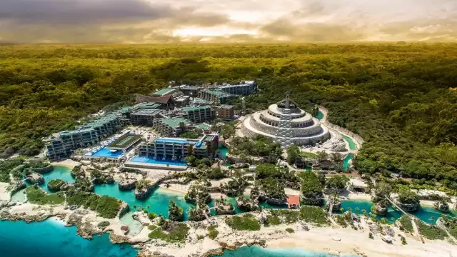 La FGE Quintana Rpo no informó si los cuerpos de los fallecidos permanecen en Playa del Carmen o fueron trasladados a Canadá