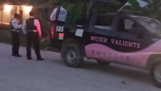 Elementos de la Policía acudieron para tomar conocimiento de lo sucedido