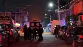 Madrugada violenta en Cancún: Hombre pierde la vida al ser atacado a balazos en la SM 101